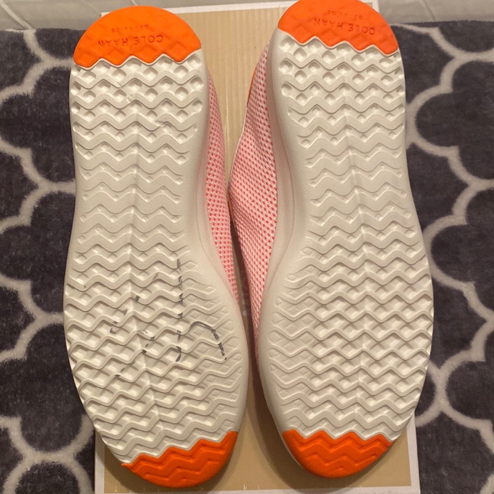 Never worn Cole Haan Grand Series sneakers - Picture 4 of 8